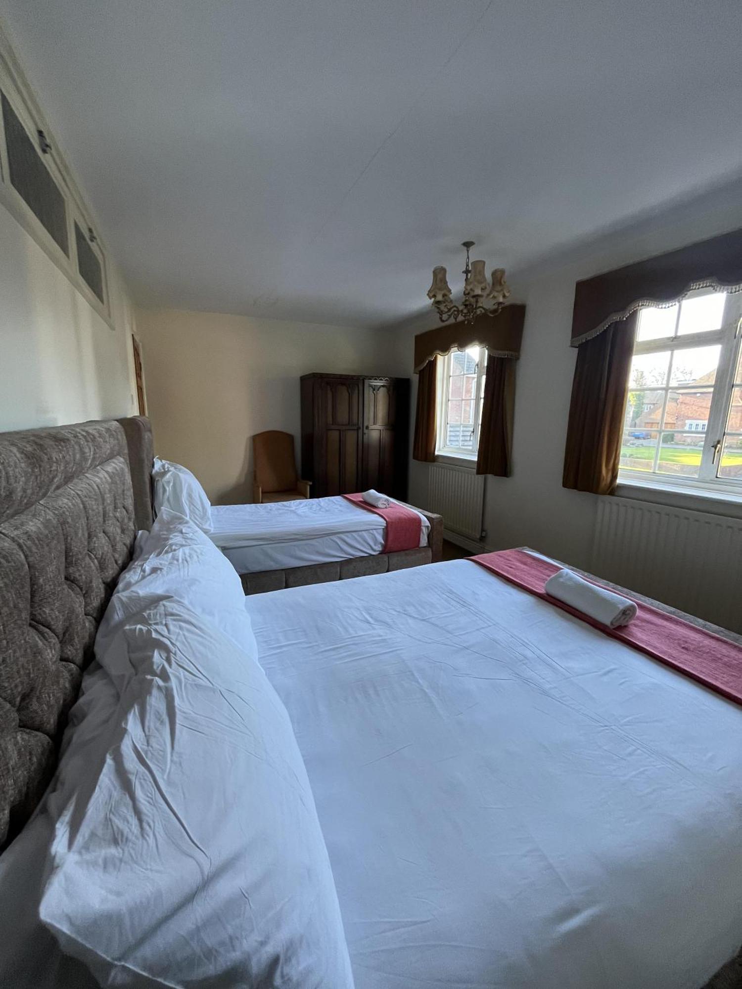 Unwind In Comfort At Cosy Caradus Free Parking Birmingham Buitenkant foto