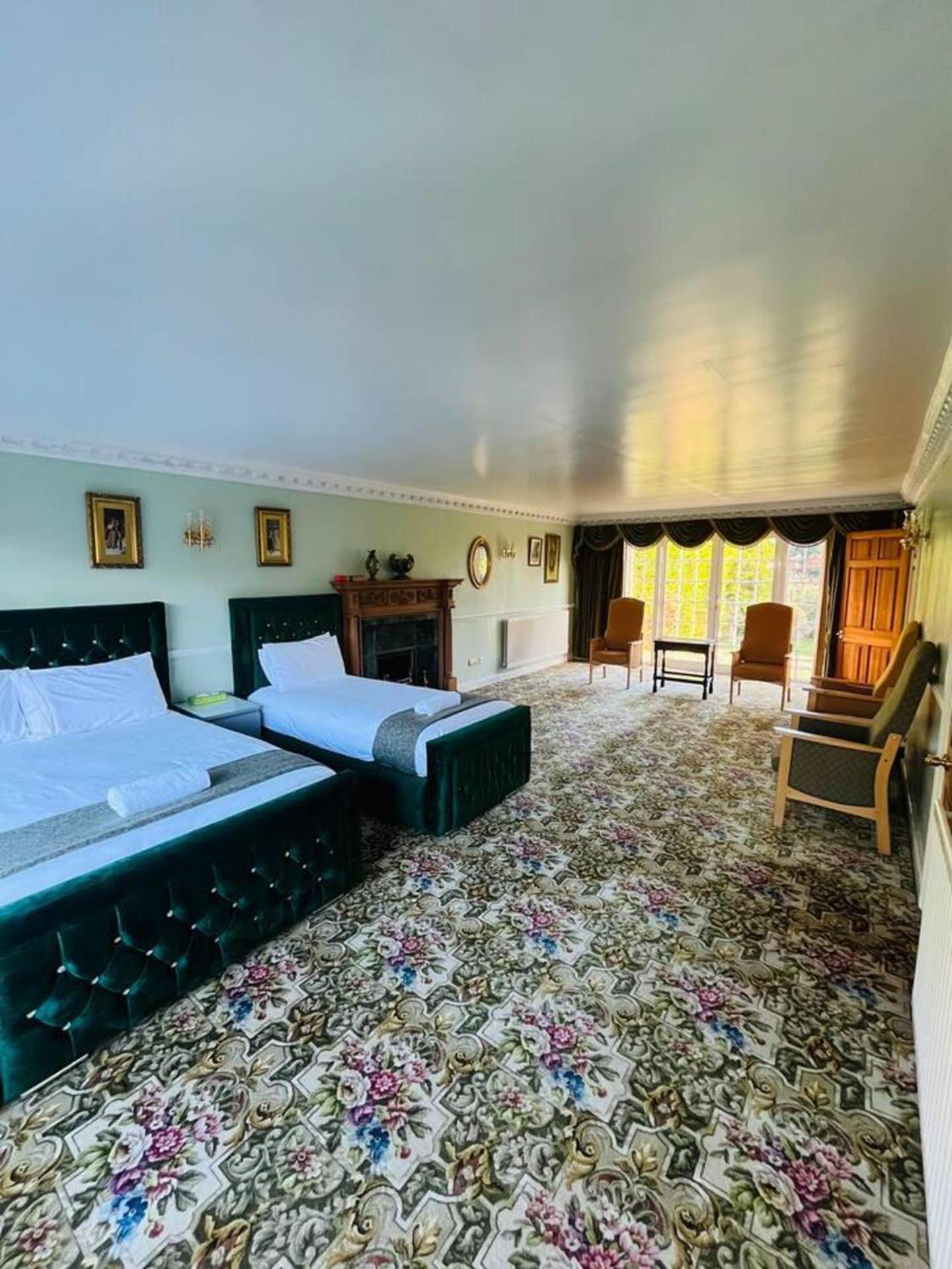 Unwind In Comfort At Cosy Caradus Free Parking Birmingham Buitenkant foto