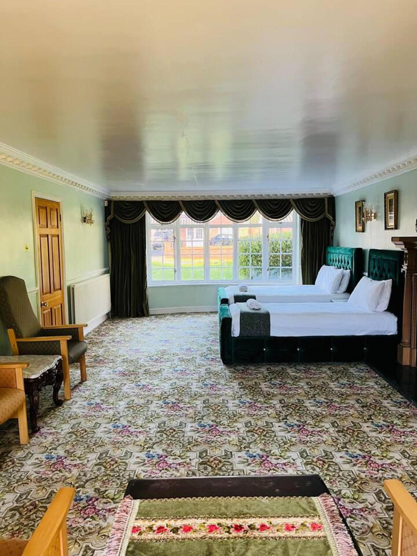 Unwind In Comfort At Cosy Caradus Free Parking Birmingham Buitenkant foto