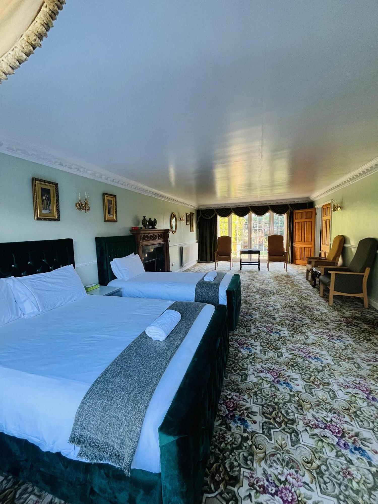 Unwind In Comfort At Cosy Caradus Free Parking Birmingham Buitenkant foto